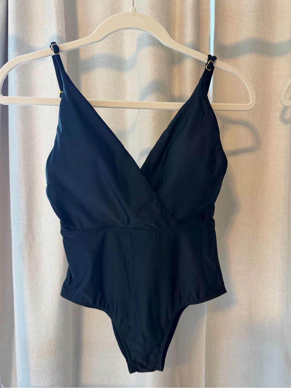 Classic Black One-Piece Swimsuit for womans